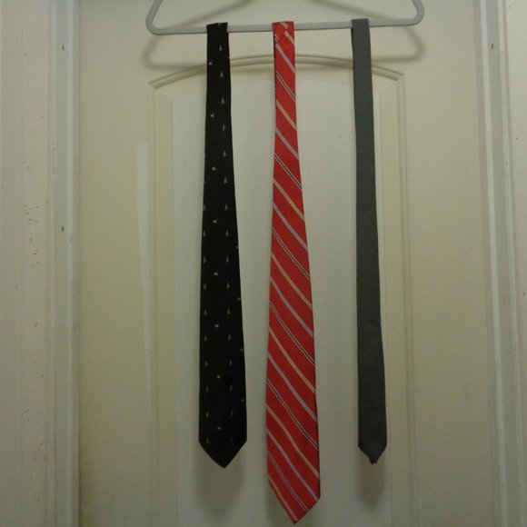 VINTAGE 3 TIES 1 SILK